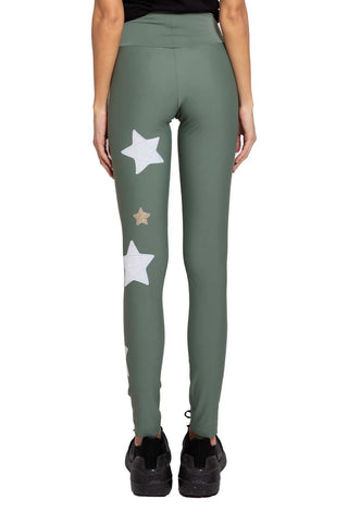 Venere Oliva de cintura alta con estrellas
