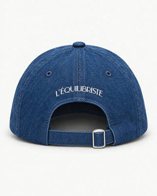 Gorra de denim L'Equilibriste, parte trasera con cierre ajustable
